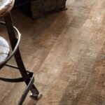 Parchetul în stil rustic: cum să-l integrezi în designul modern al casei tale